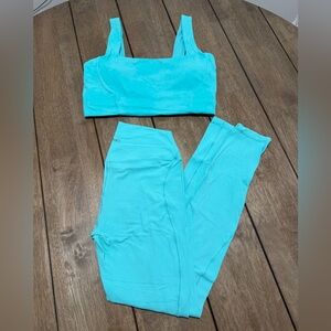 Stori Outfit Bra & Leggings